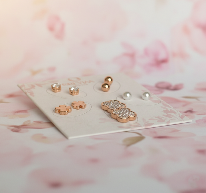 Clover Bloom Stud Set